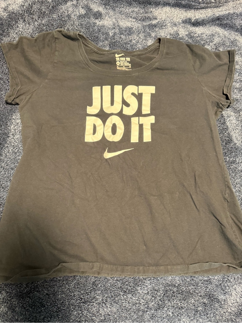 Nike "Just Do It" Graphic Tee in Black